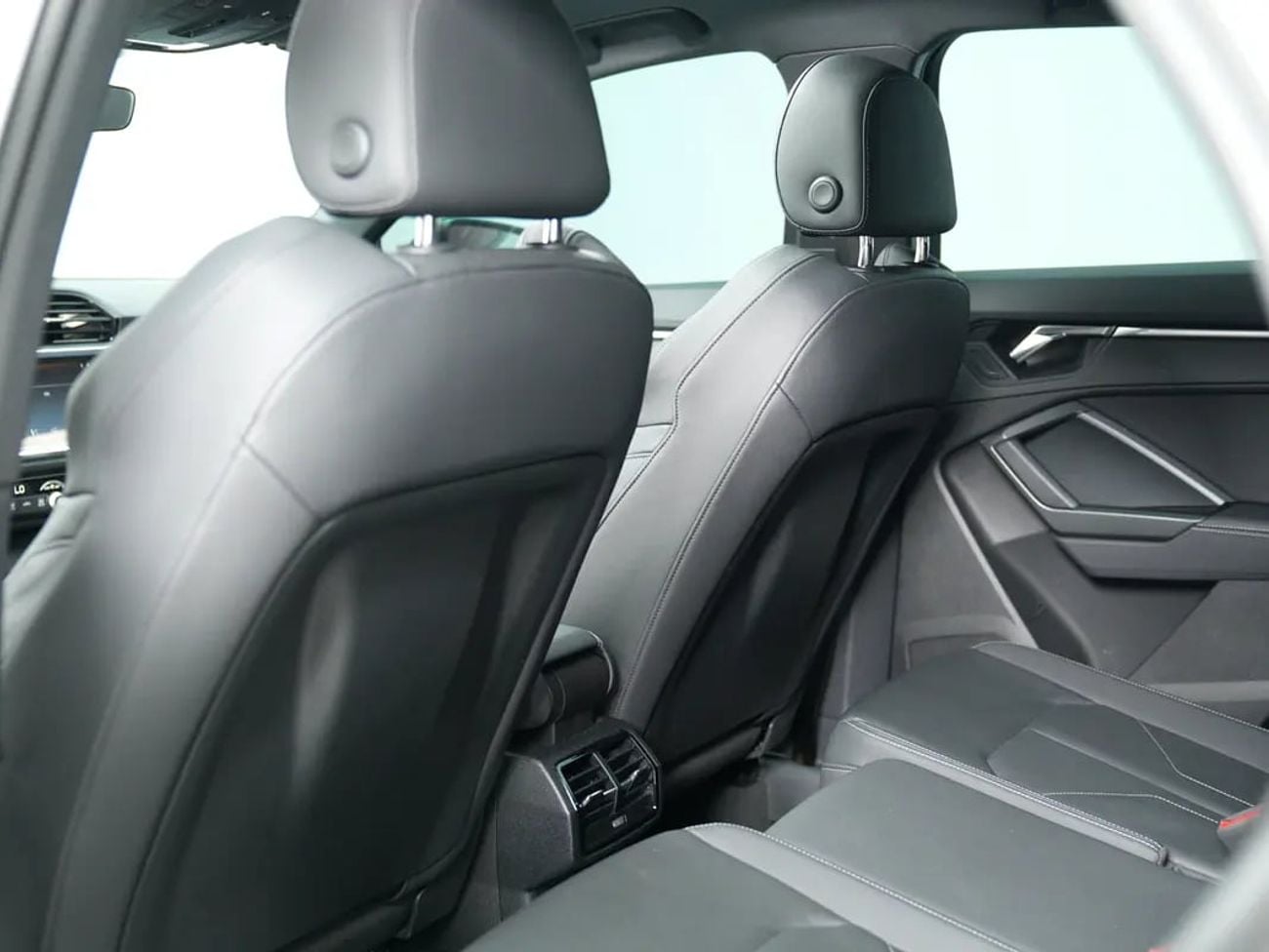 Audi Q3 40 TFSI S-LINE SPORTBACK GCC specs S line Quattro
