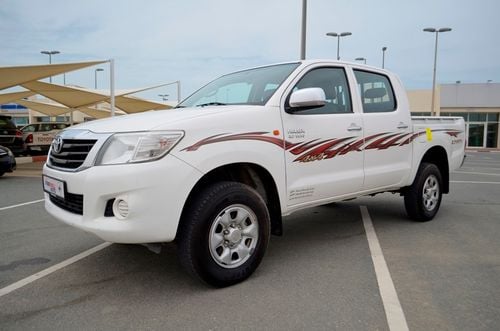 تويوتا هيلوكس Double Cabin 4x4