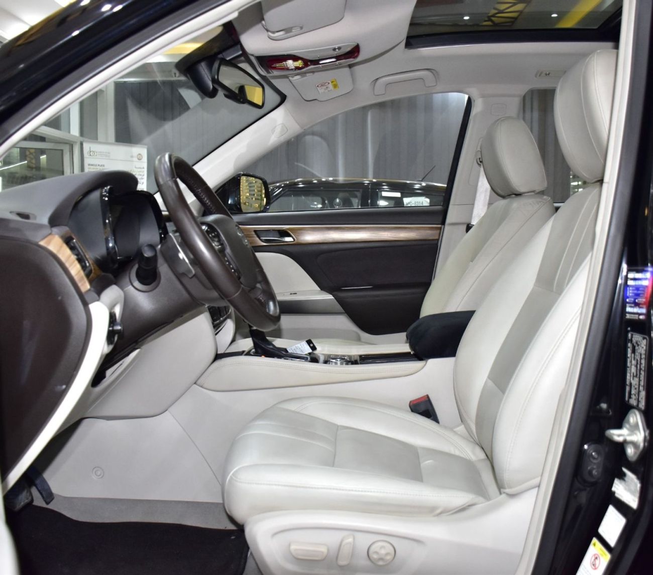 GAC GS8 EXCELLENT DEAL for our GAC GS8 320T ( 2020 Model ) in Black Color GCC Specs