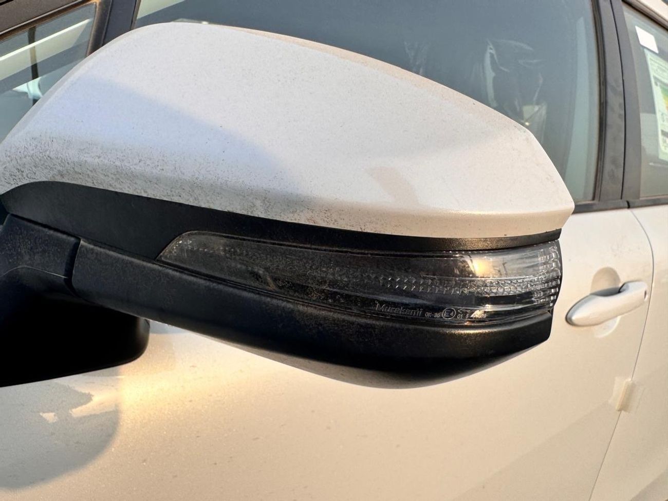 تويوتا كورولا كروس Corolla cross  1.8 L hybrid  2025 YM Sunroof  Medium option  GCC spec