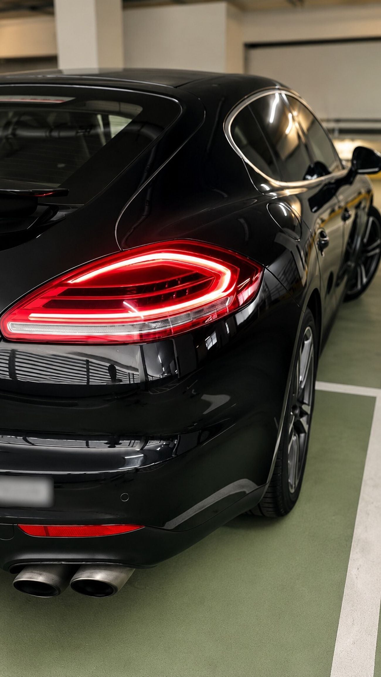 Porsche Panamera 4S
