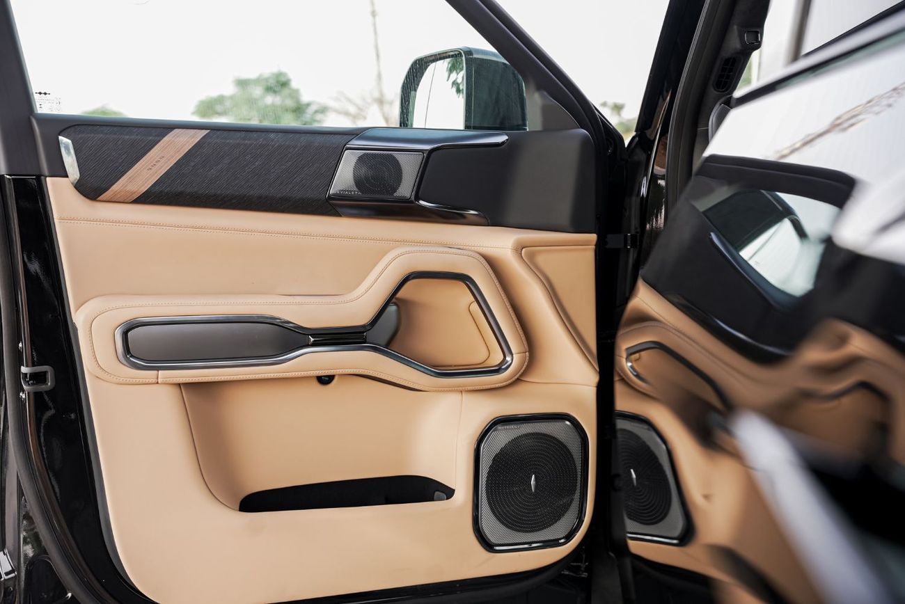 بي واي دي ليوبارد 8 Smart and Brave Flagship Edition (7 Seats)