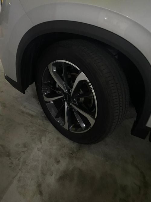 دونج فينج AX7