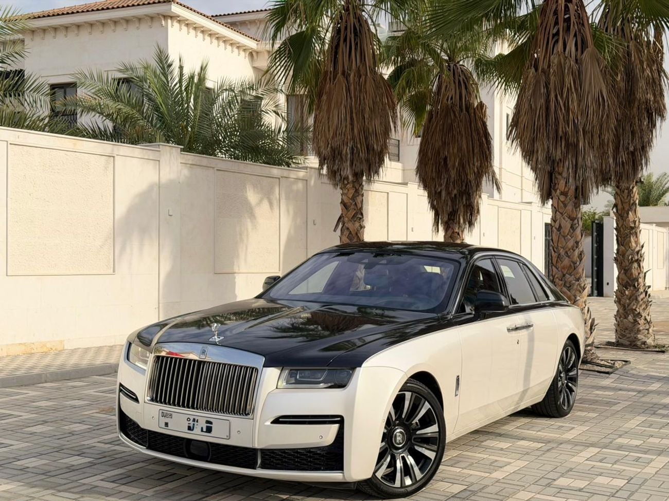Rolls-Royce Ghost 6.75T Extended Wheelbase