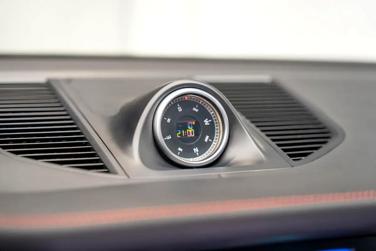 بورش ماكان Std 2.0L (252 HP)