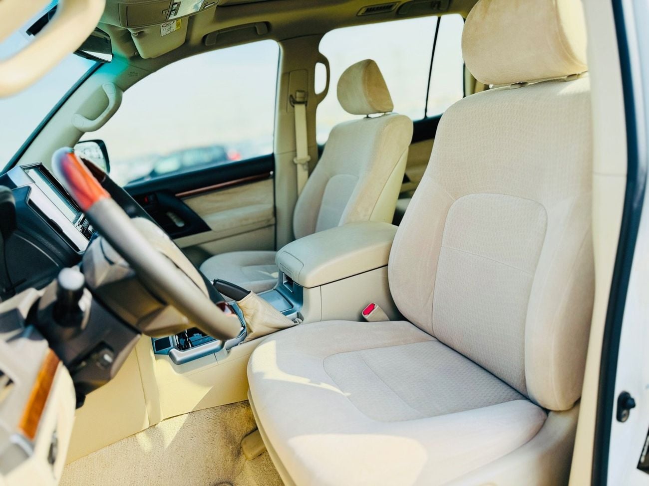 Toyota Land Cruiser G.x.r V8