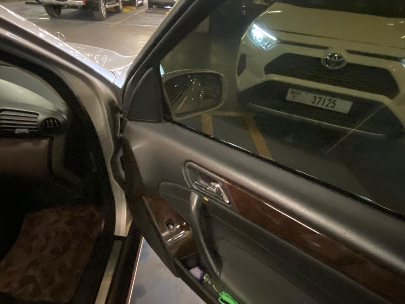 مرسيدس بنز 240 c240