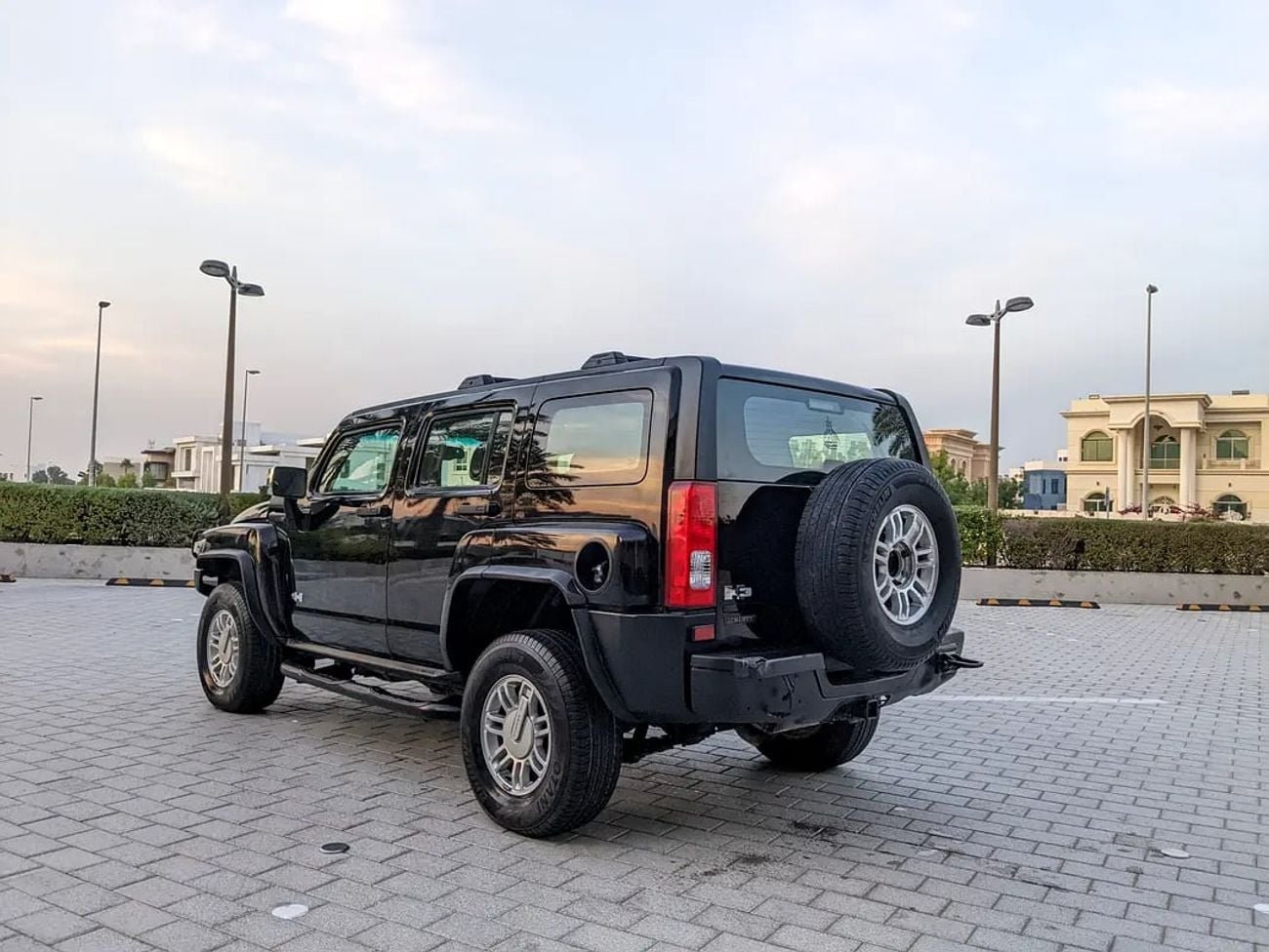 هامر H3 G.C.C SPECIFICATION IN EXCELLENT CONDITION