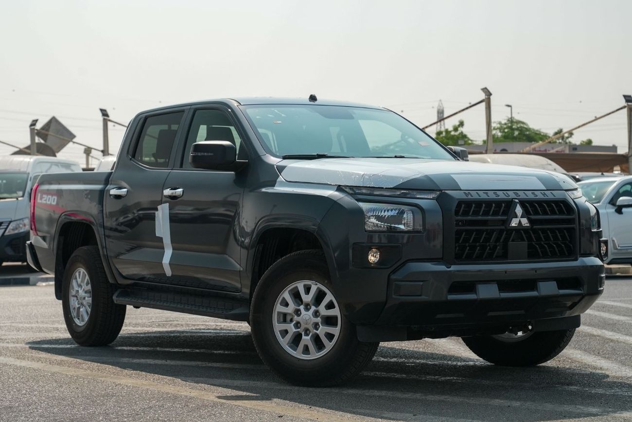 Mitsubishi L200 #SA MITSUBISHI L200 2.4L GLX 4X4 D/C MID(i) M/T PTR 2025 Export Only