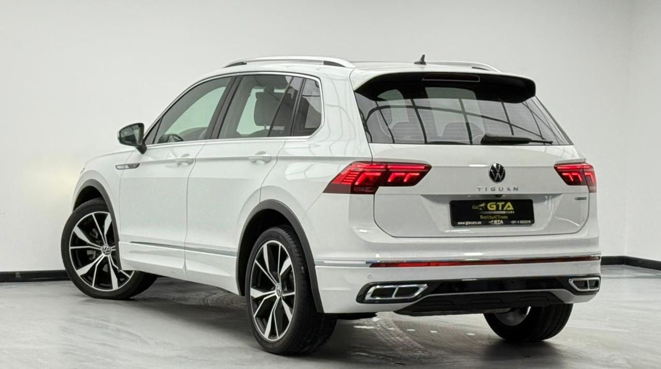 Volkswagen Tiguan 2024 Volkswagen Tiguan R-Line, 2026 Volkswagen Warranty + Service Pack, Very Low Km, GCC