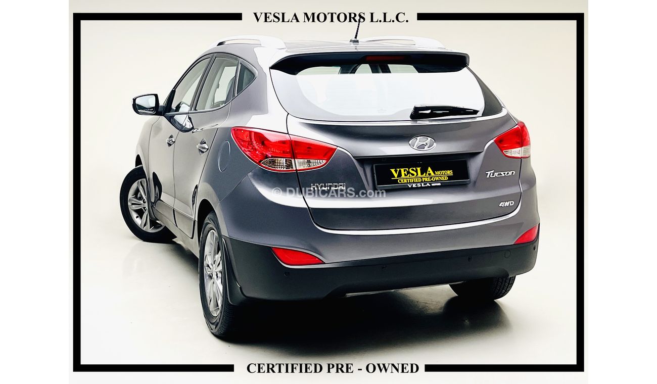 Used Hyundai Tucson LEATHER SEATS + NAVIGATION + 4WD / GCC / 2014