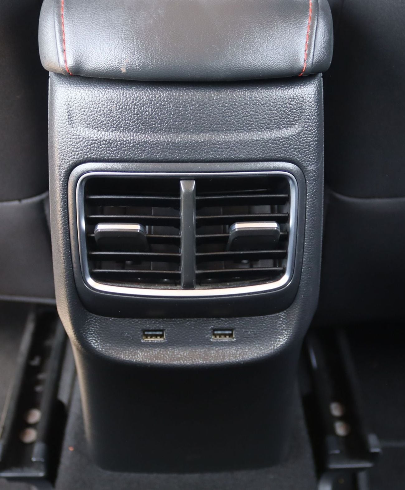 أم جي ZS ام جى zs - موديل 2022 - خليجى - بدون حوادث - 1.5 - ممشى قليل - بحاله ممتازه