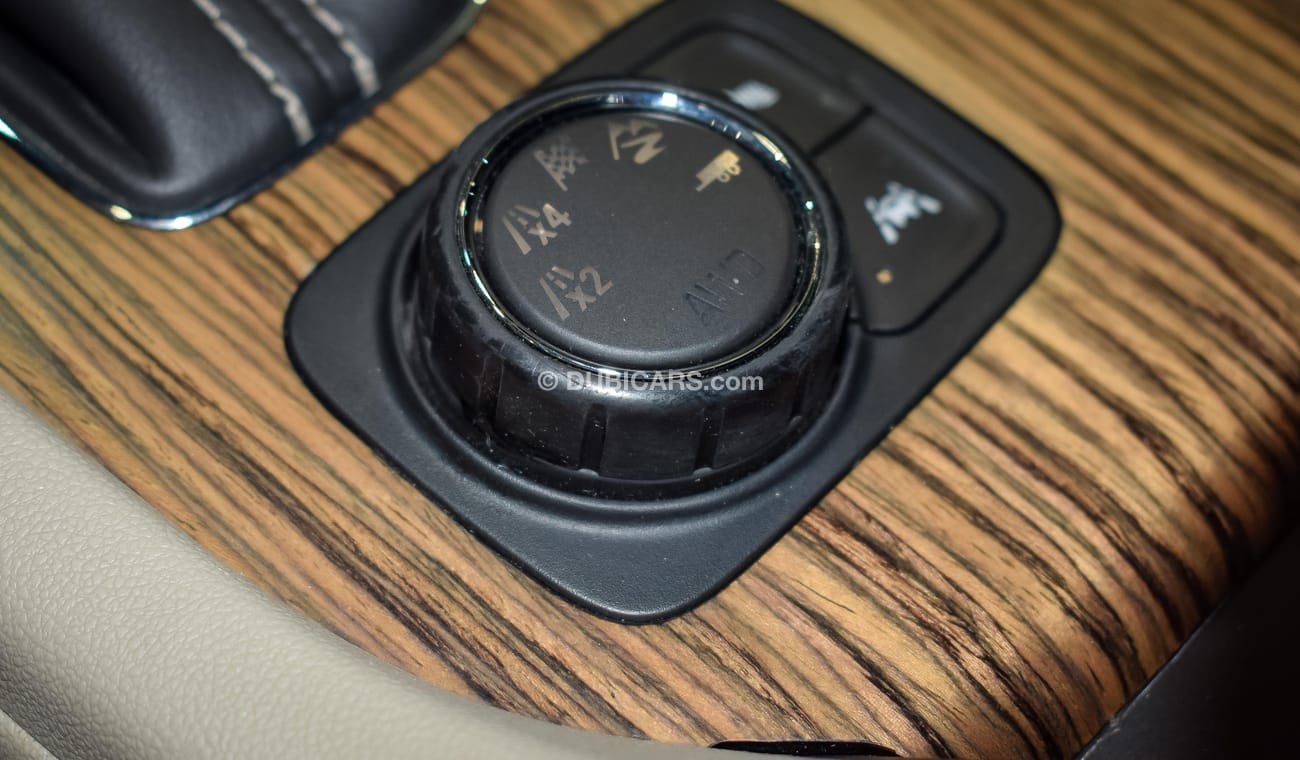 GMC Acadia AWD DENALI