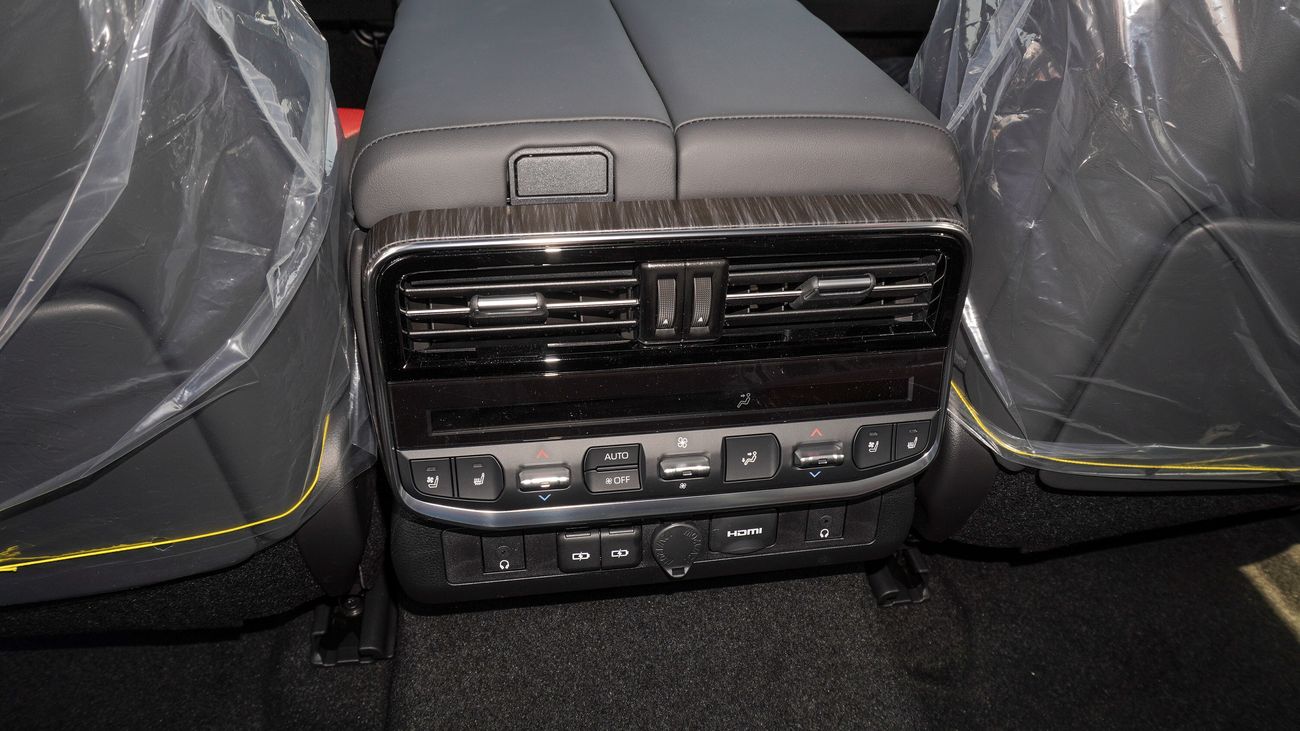 Toyota Land Cruiser VXR TWIN TURBO 3.5L V6