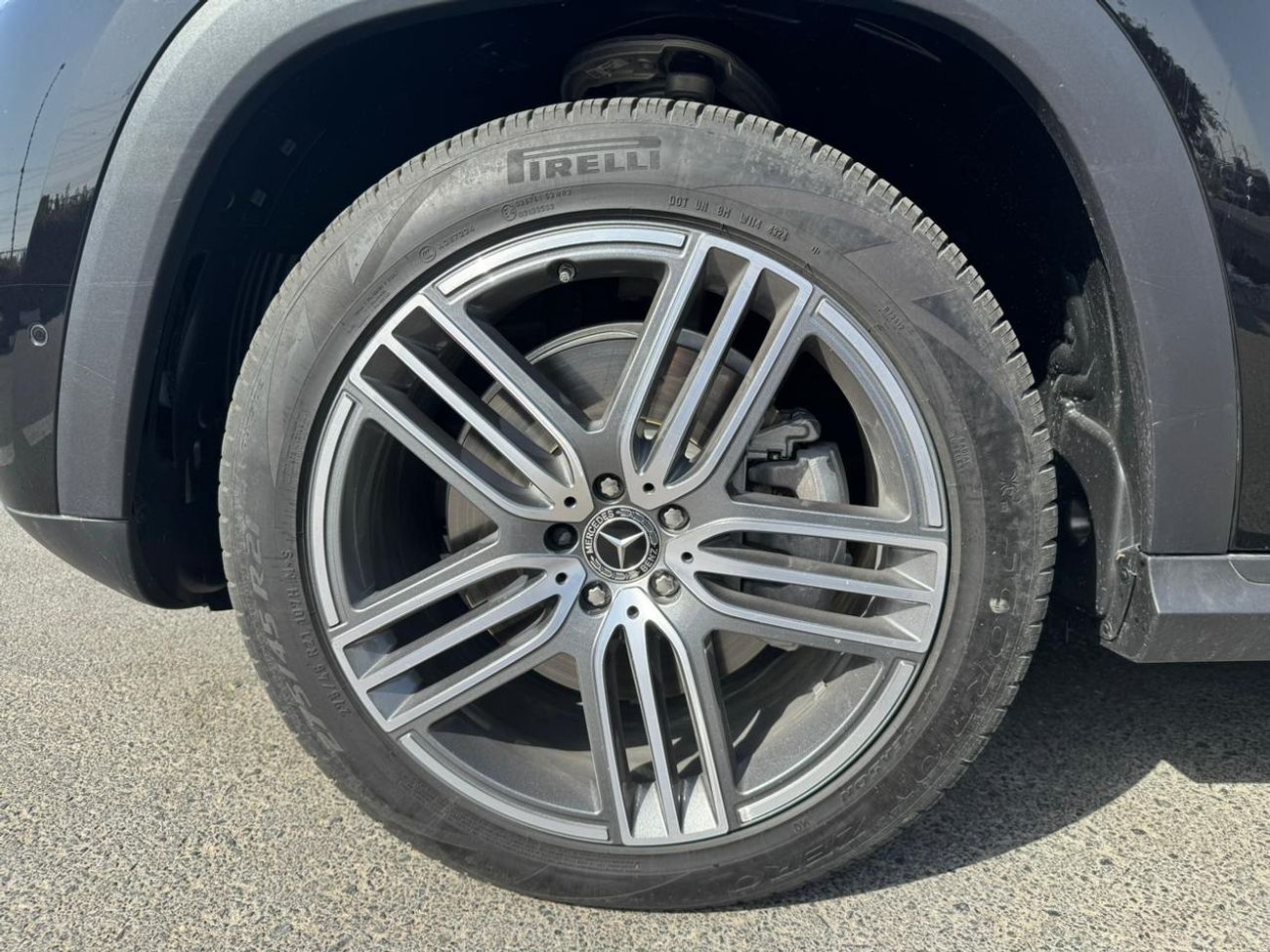 مرسيدس بنز GLS 450 4MATIC