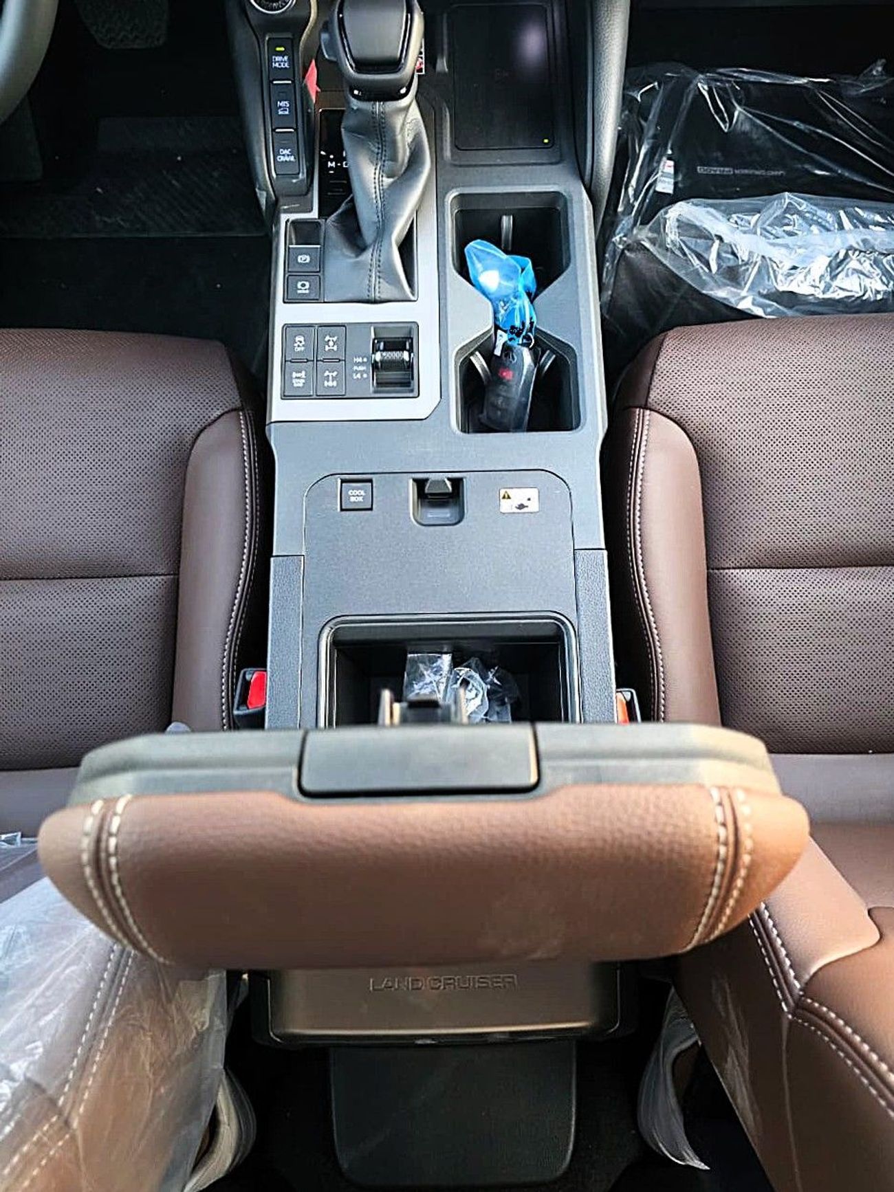 Toyota Prado Adventure Mono Tone 2.4T Toyota land Cruiser Prado 4*4  2.4L Turbo A/T PETROL 2025 black color