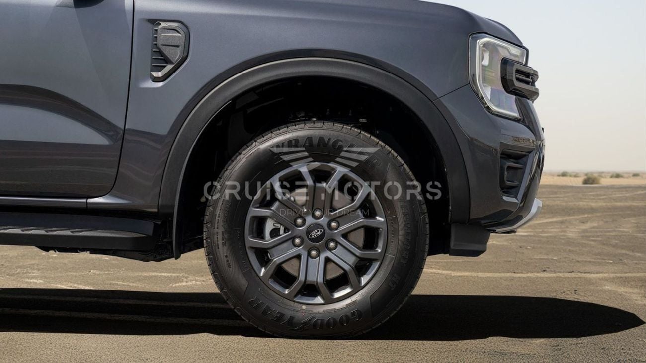 فورد رانجر WILDTRAK 2.0T Diesel - Automatic . Pick Up Truck . Four Wheel Drive . 5 Seats . 4 Doors . Meteor Gre