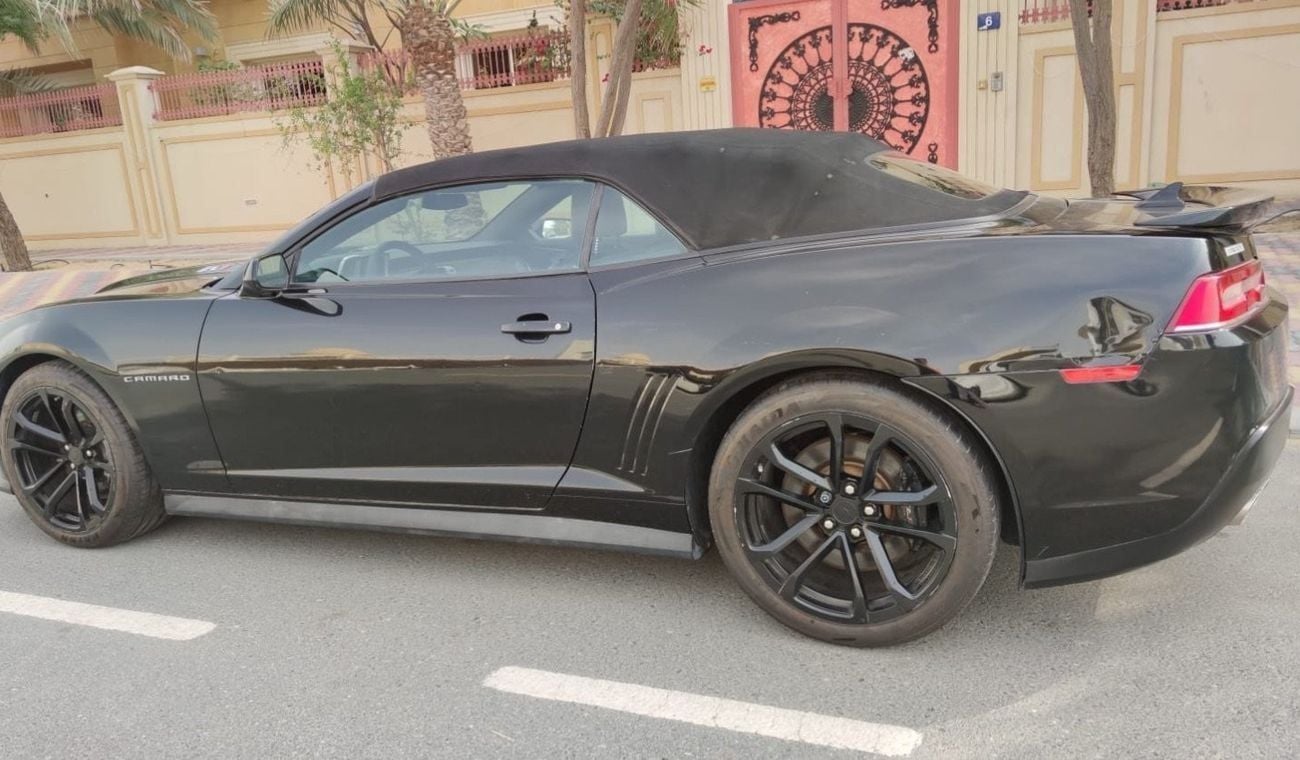 Chevrolet Camaro Comaro zl1 convertible, special car 750 hp upgraded, and agency very clean car manual transmission