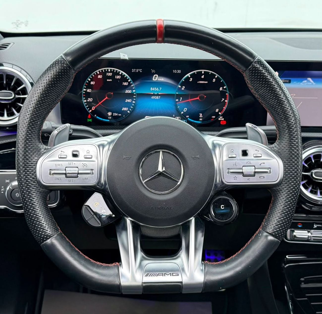 Mercedes Benz A35 AMG 4MATIC PREMIUM 2023 Mercedes Benz A35 AMG 4Matic, 2028 MB Warranty + Service Pack, Full MB Service History, GCC