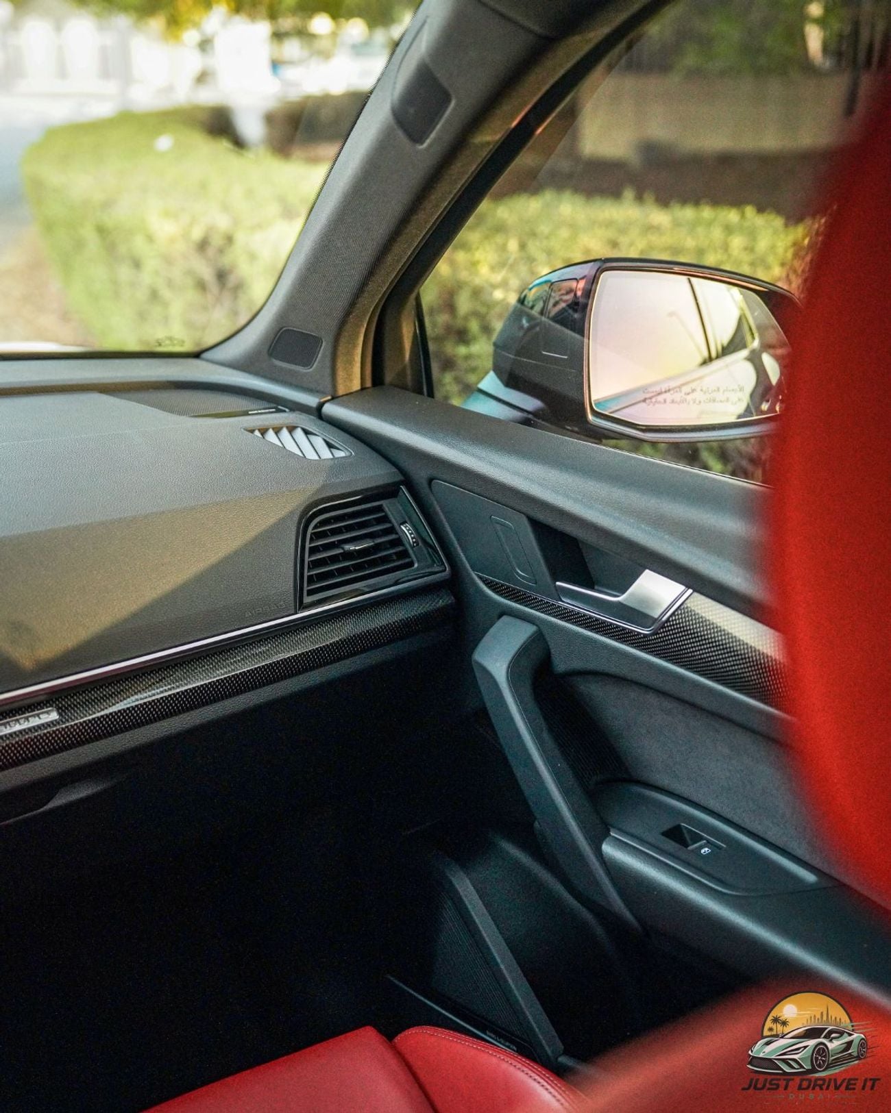 Audi SQ5 STD