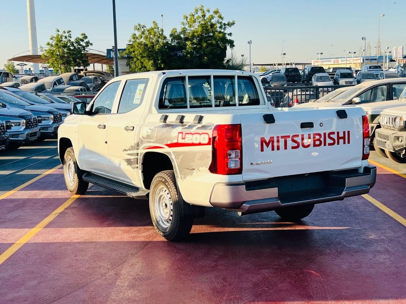 Mitsubishi L200 MITSUBISHI L200 PETROL GCC M/T 2026