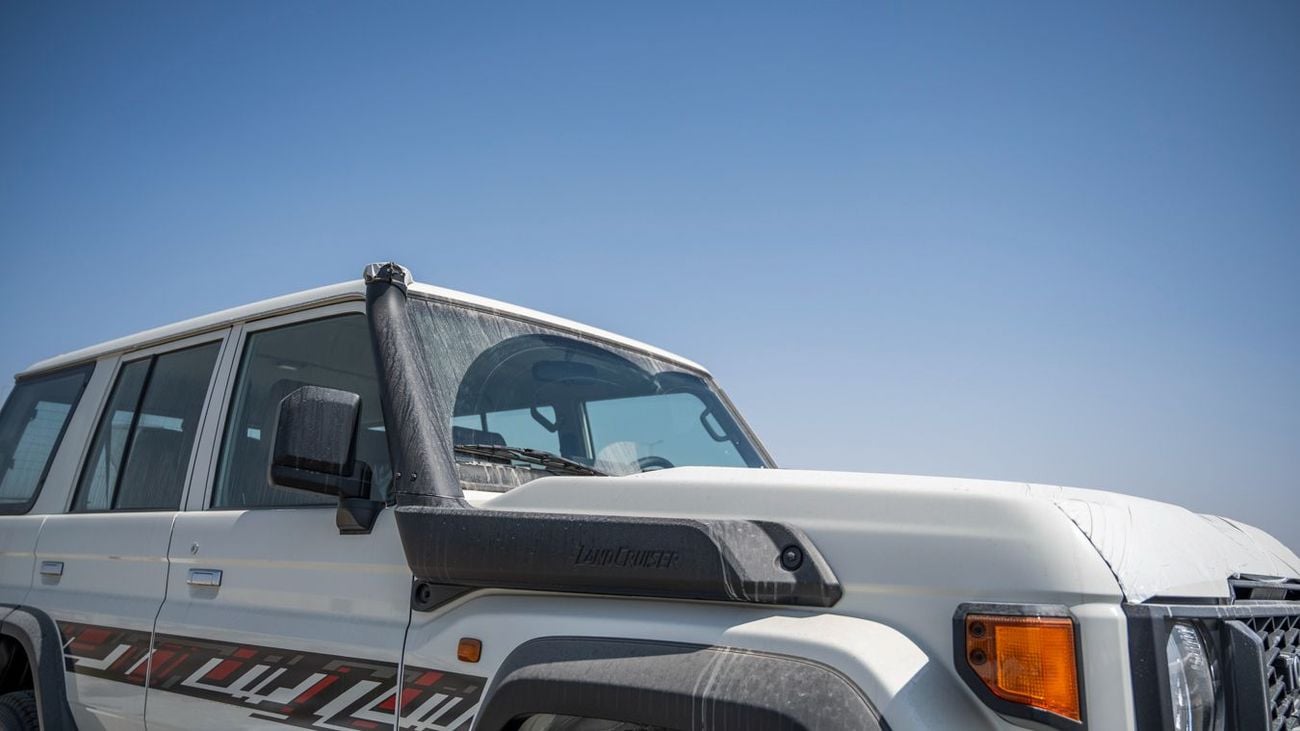 تويوتا لاند كروزر 76 TOYOTA LANDCRUISER76 HARDTOP 2.8 MT HIGH -2026YM