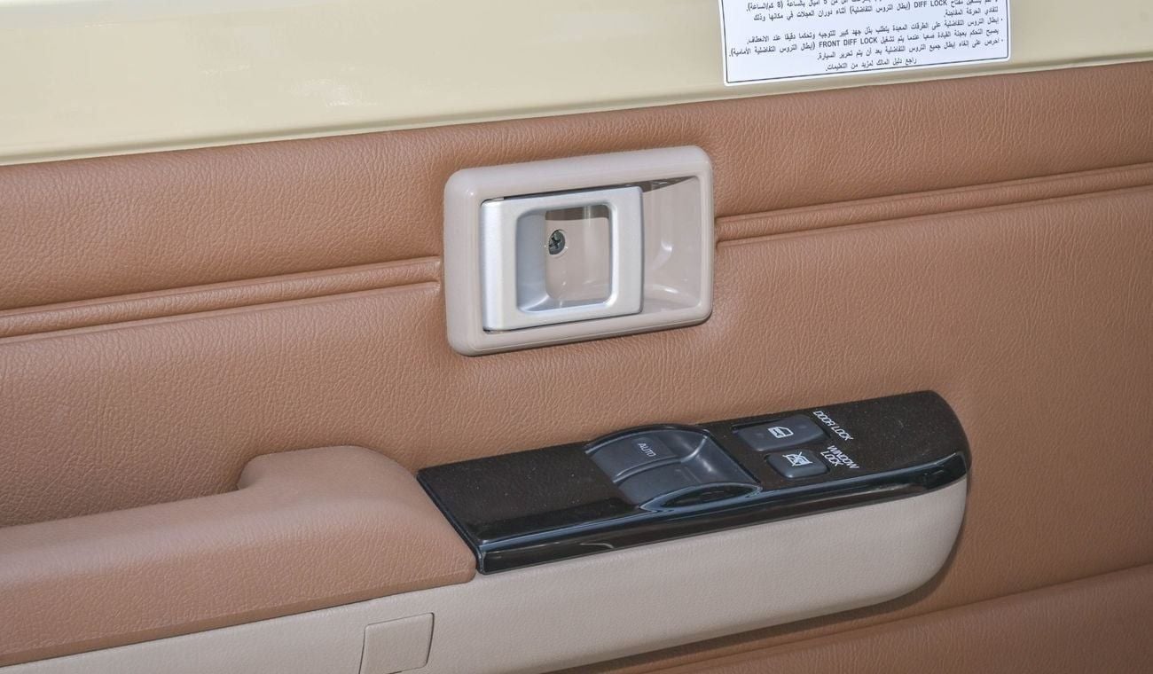 Toyota Land Cruiser Pick Up LC79 PICKUP 4.0L LX V6 40th Anniversary