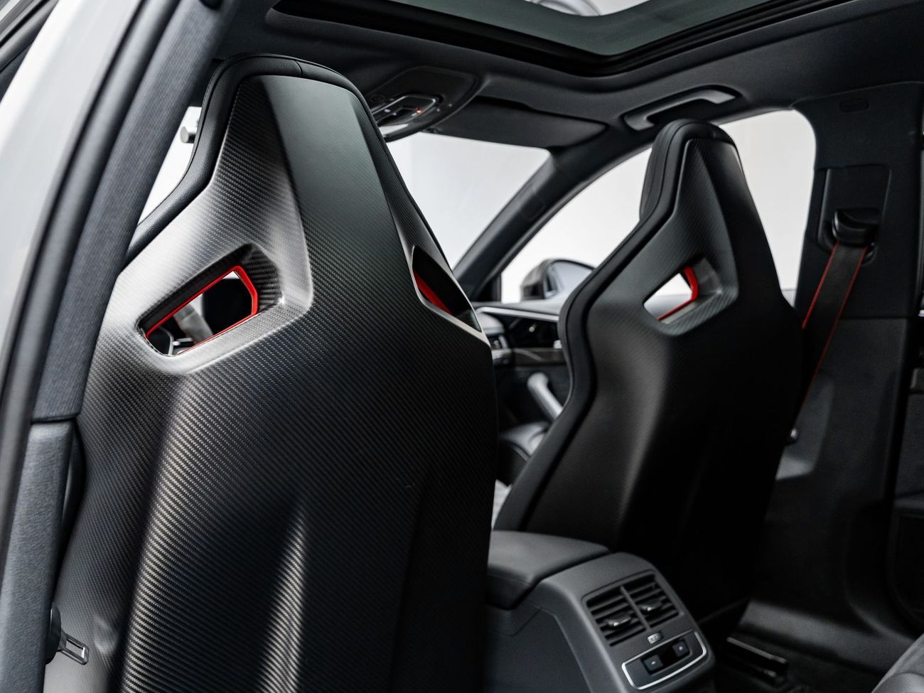 Audi RS4 2024 Audi RS4, 2027 Audi Warranty + 2029 Audi Service Contract, Carbon Bucket Seats, Low KMs, GCC