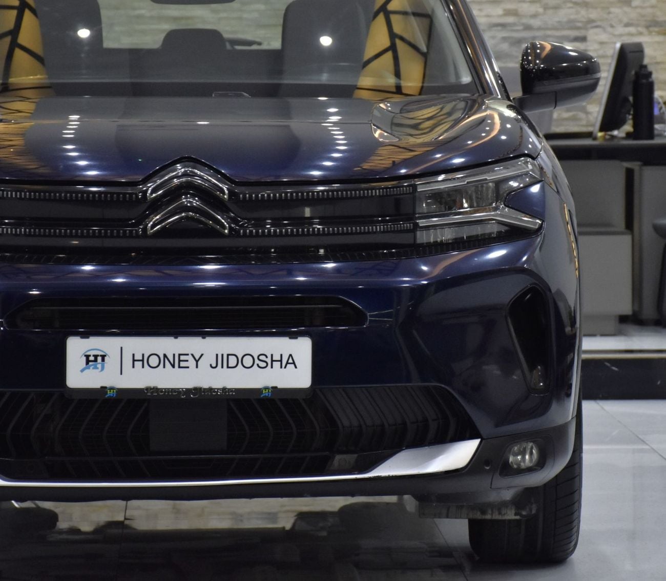 Citroen C5 Aircross SHINE EXCELLENT DEAL for our Citroen C5 Aircross ( 2023 Model ) in Blue Color GCC Specs