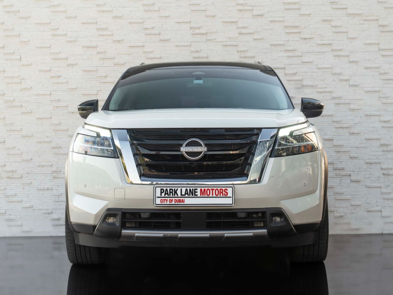 Nissan Pathfinder SL 3.5L (7 Seater)