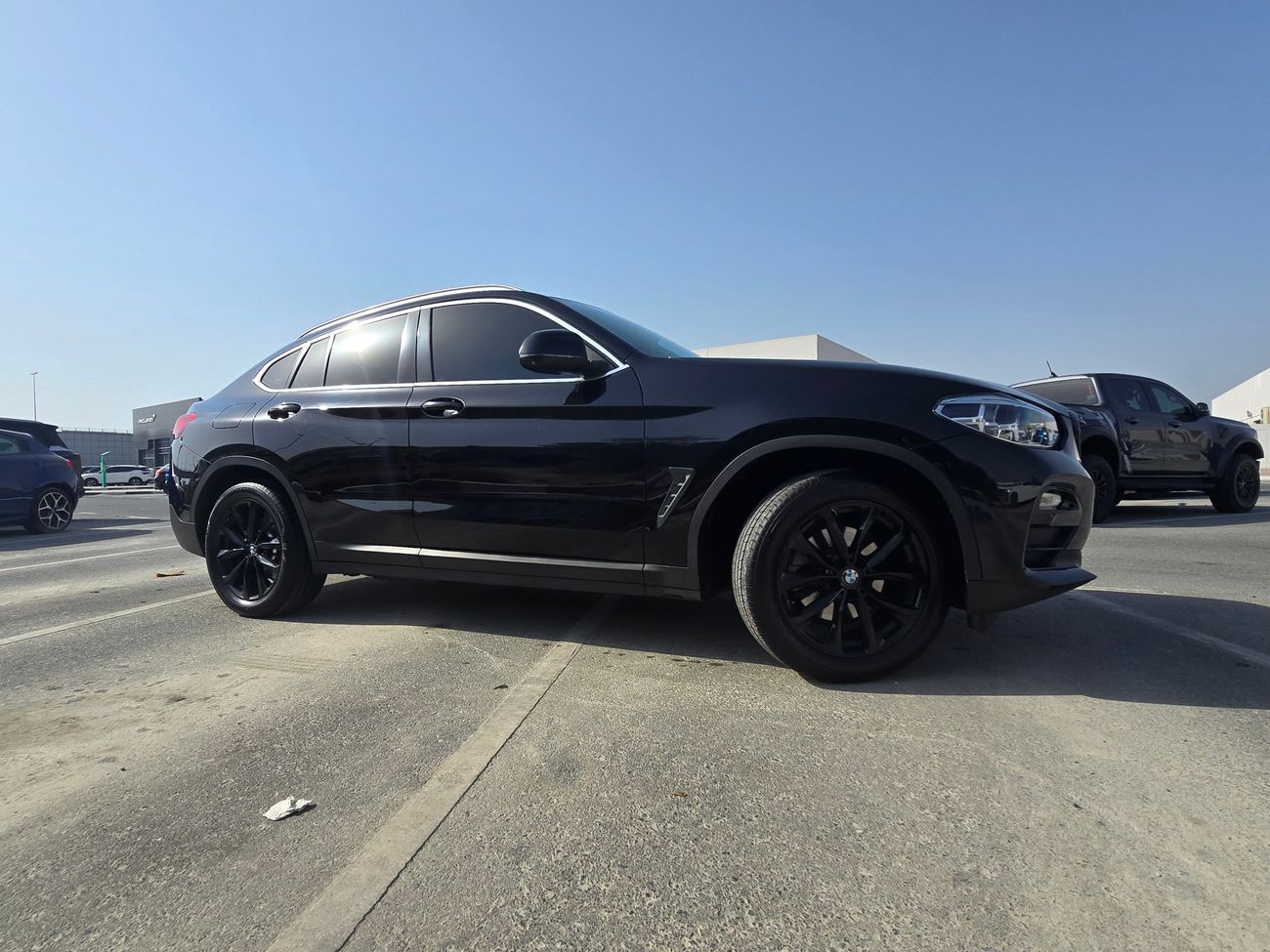 بي أم دبليو X4