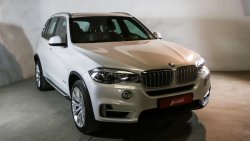 BMW X5 5.0 i