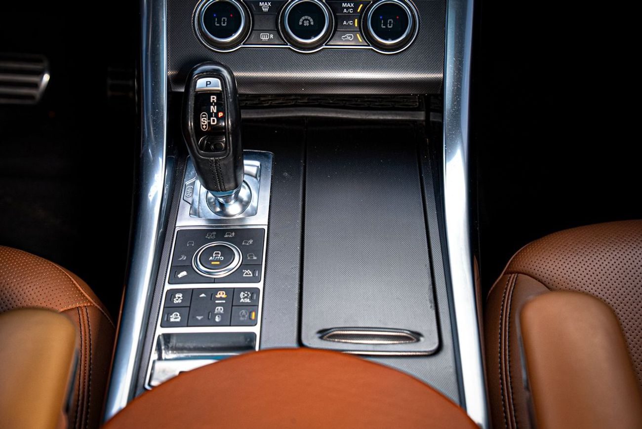 Land Rover Range Rover Sport DYNAMIC 5.0L (510 HP)