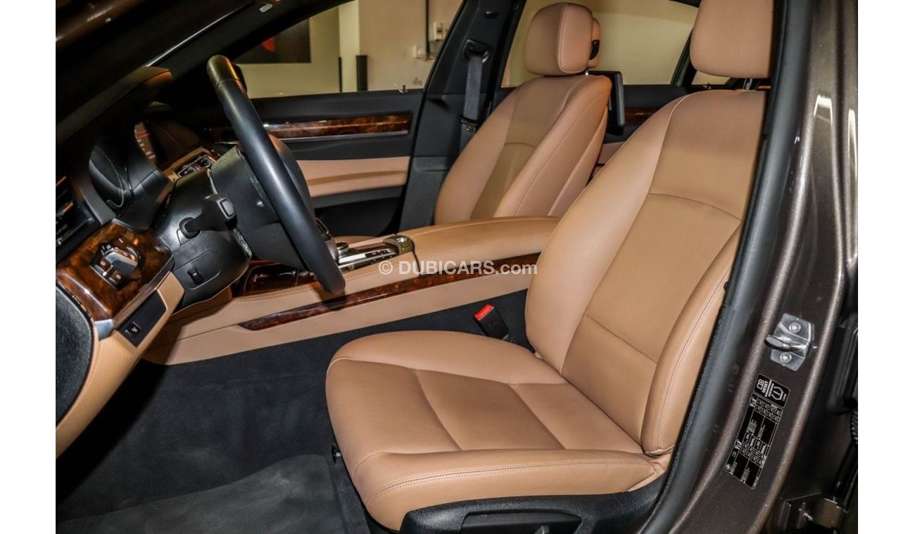 بي أم دبليو 730Li (SOLD) Selling Your Car? Contact us 0551929906