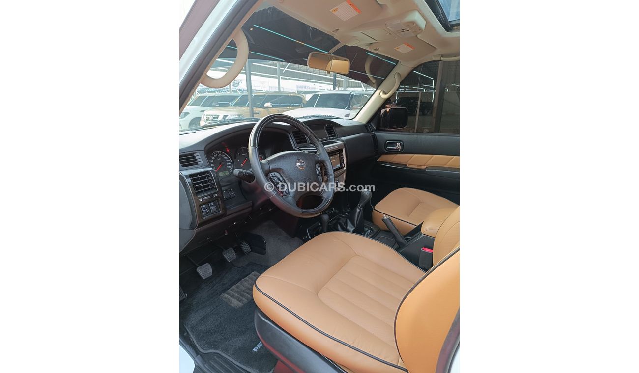 Nissan Patrol Super Safari