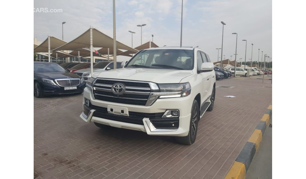 Toyota Land Cruiser Sharja