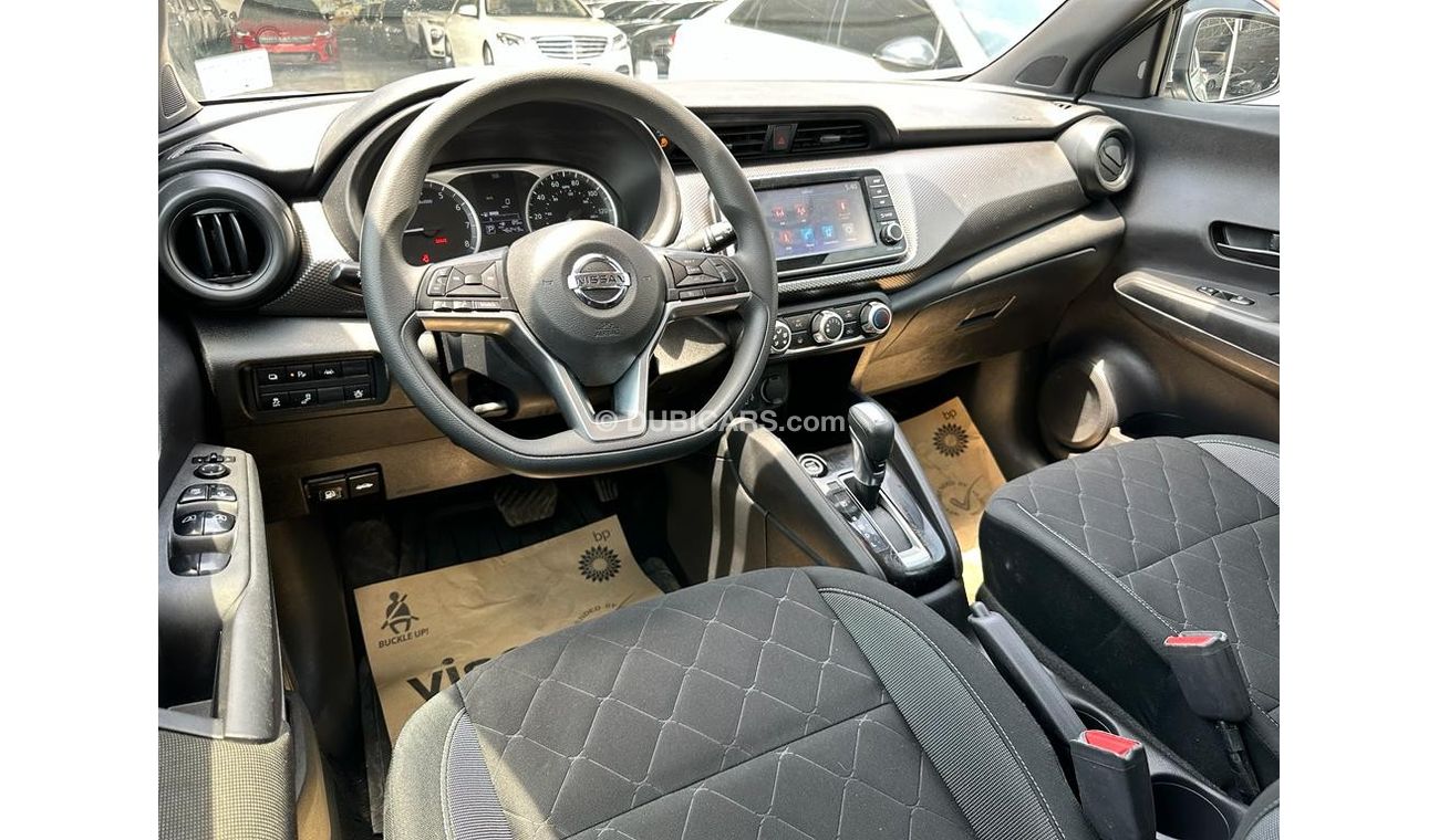 Nissan Kicks S