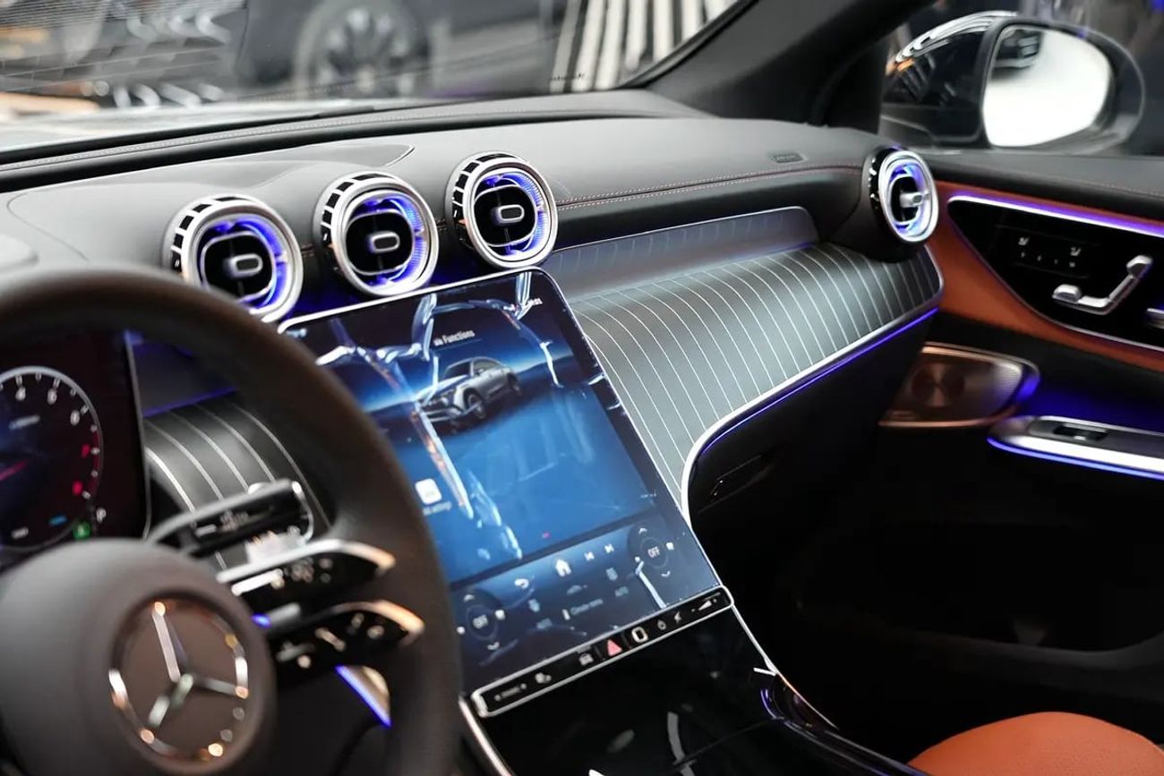 مرسيدس بنز GLC كوبيه 200 GLC 200 Coupe | GCC km | Agency Warranty | Premium Plus