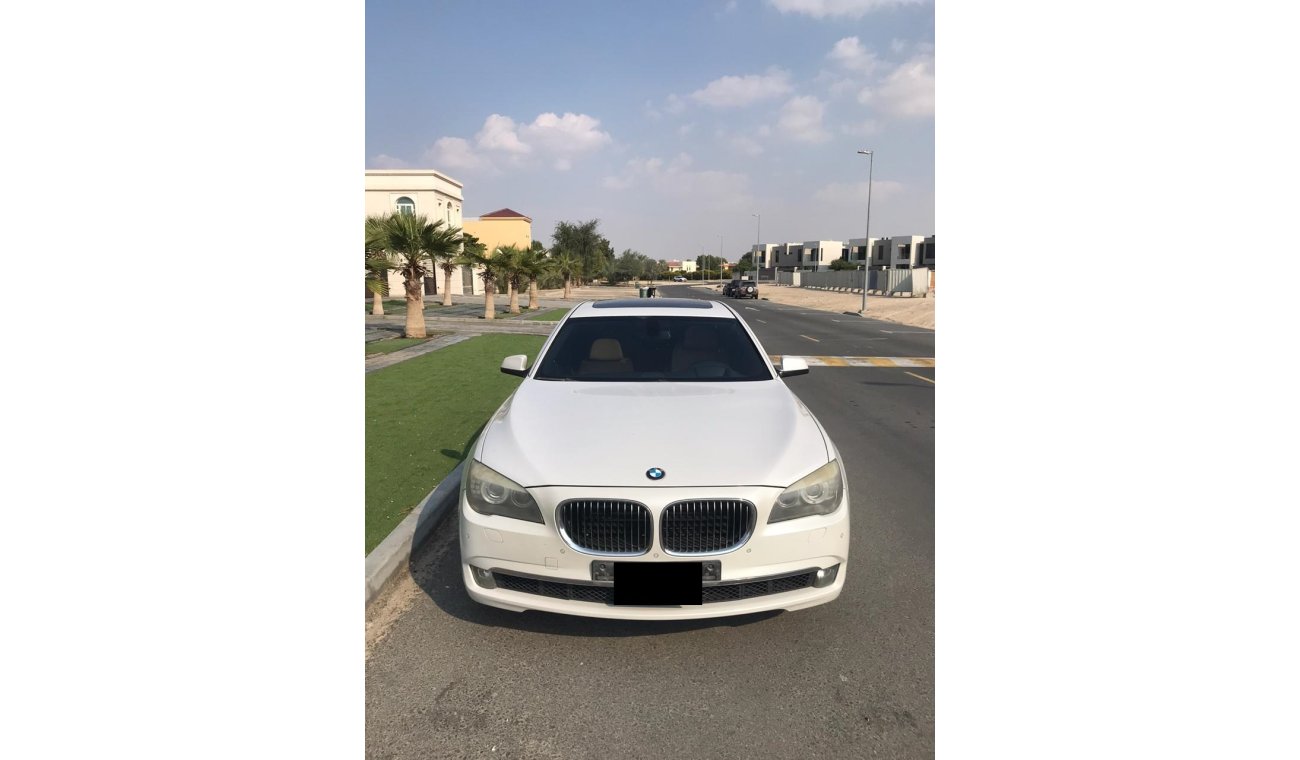 بي أم دبليو 750 BMW 750LI GCC 965X48 , 0% DOWN PAYMENT , FULL PTION