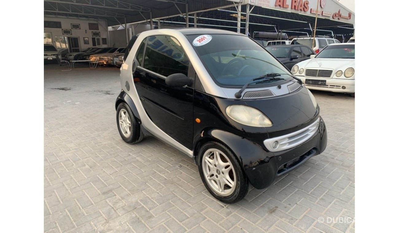 Smart ForTwo 2001 model, imported from Japan, in excellent condition, 3 cylinders, cattle 111000 km