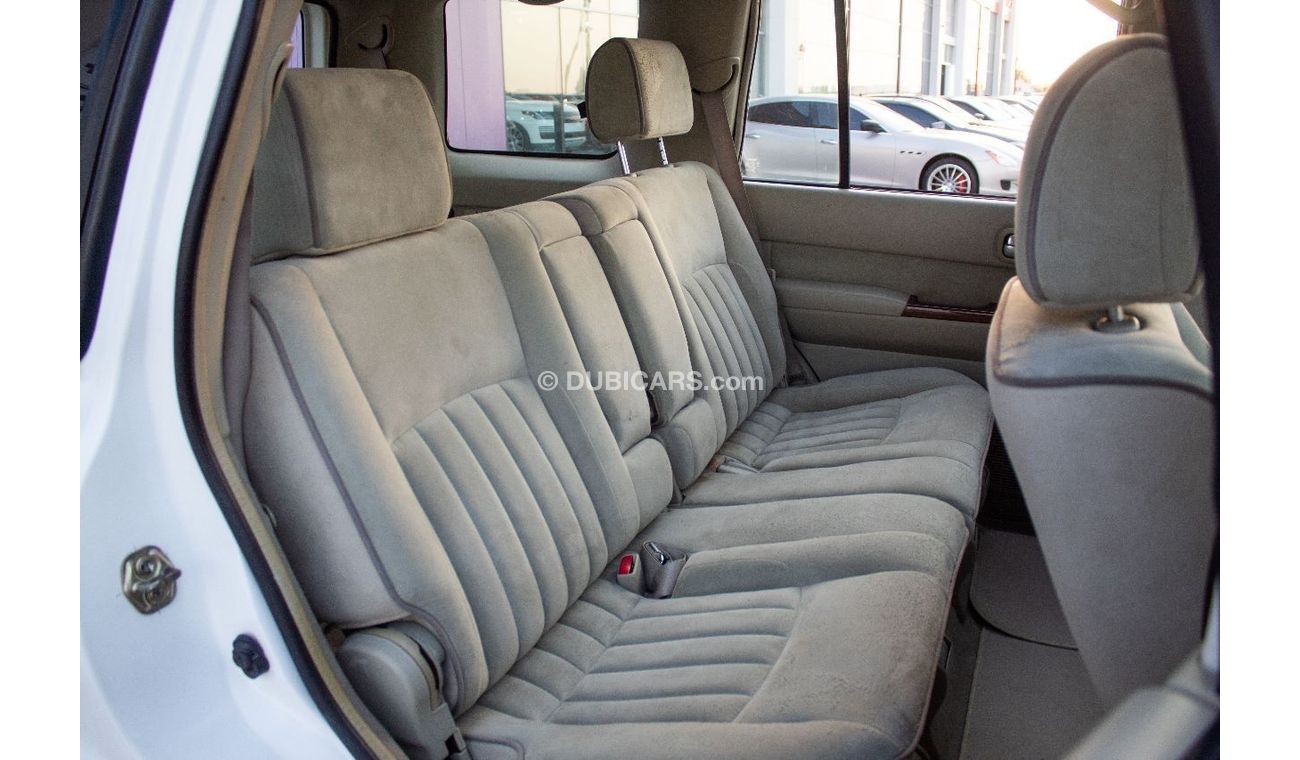 Nissan Patrol NISSAN PATROL SAFARI 2008 GCC Price 40000 aed Traveld Distance 228000 km GCC Specefecation Full Opti