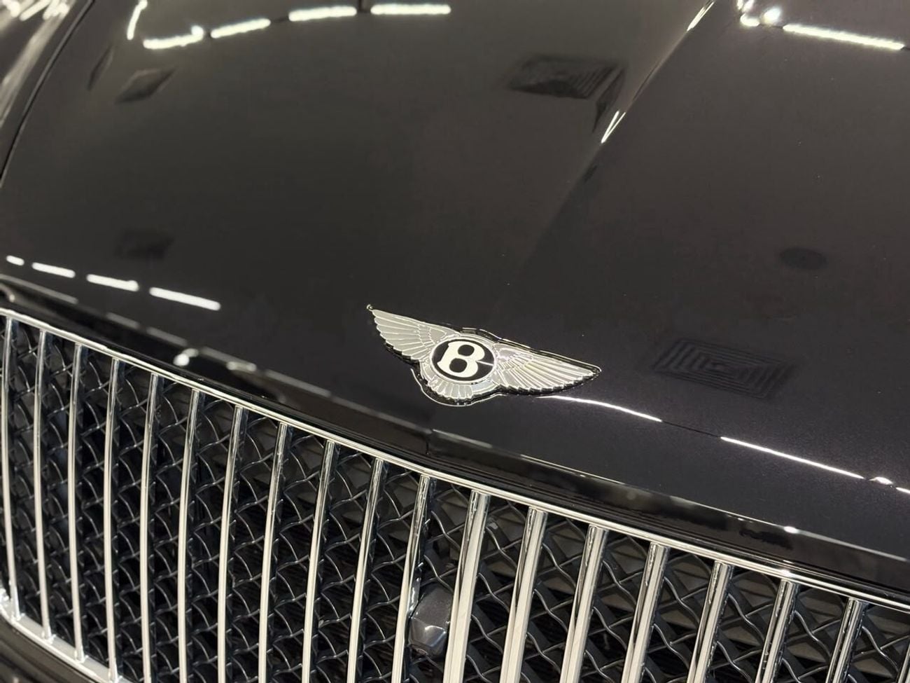 Bentley Bentayga AZURE