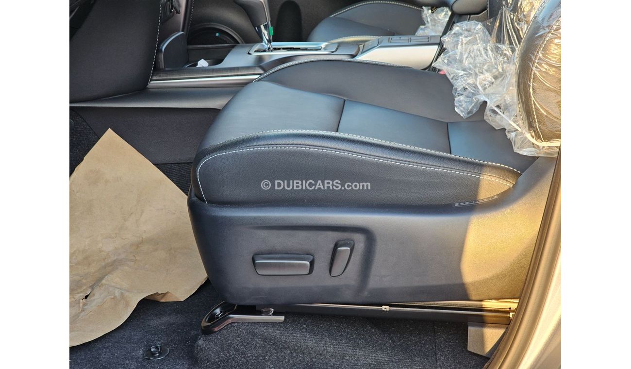 Toyota Fortuner 2.8L full options