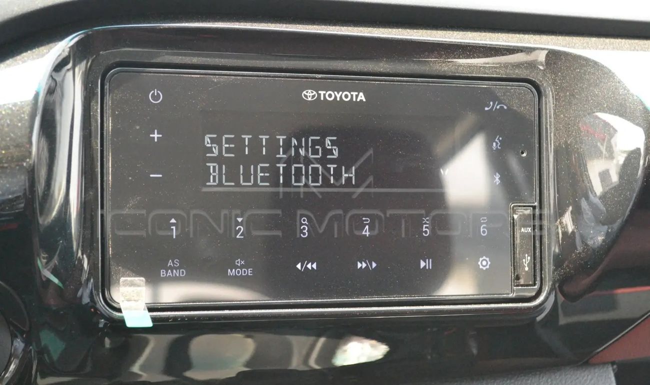 تويوتا هيلوكس GLX 2.7L Double Cab Utility 4WD A/T