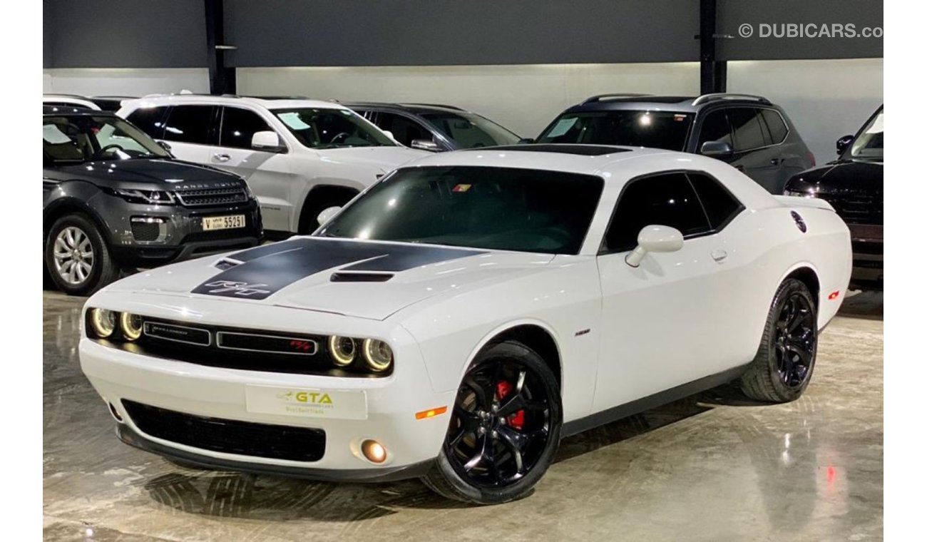 دودج تشالينجر 2015 Dodge challenger RT 5.7 immaculate / DODGE WARRANTY FULL DODGE SERVICE HISTORY