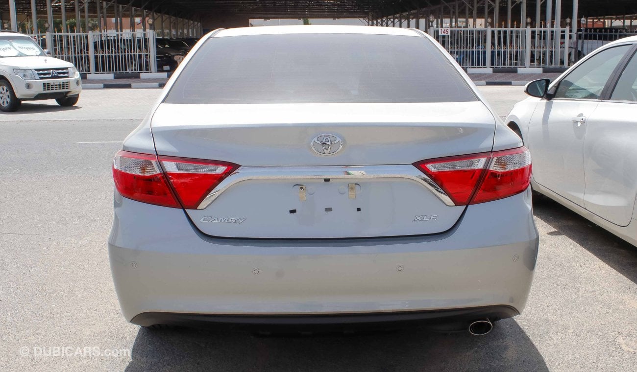 Toyota Camry XLE    import japan