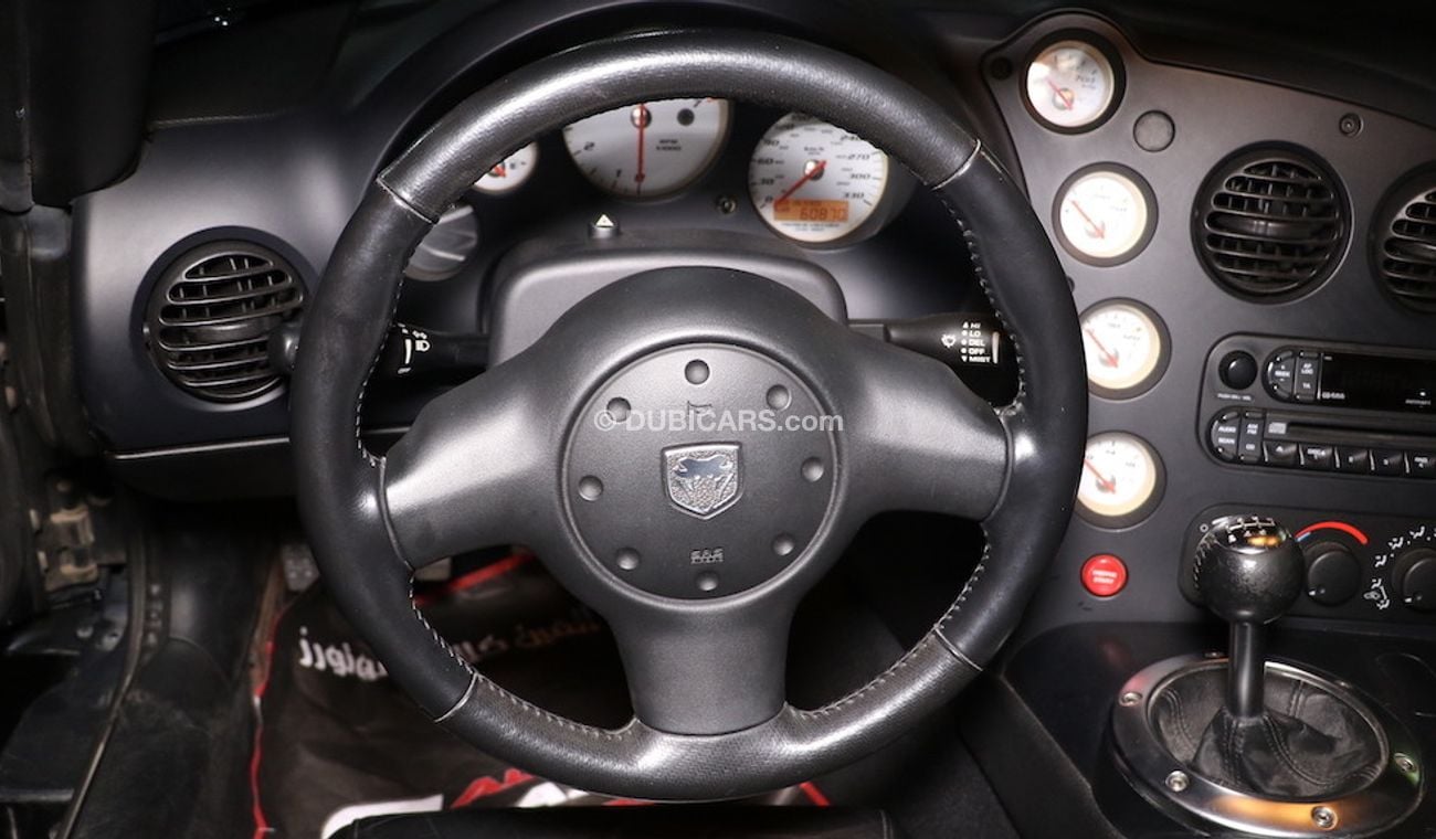 Dodge Viper SRT-10 - 505HP