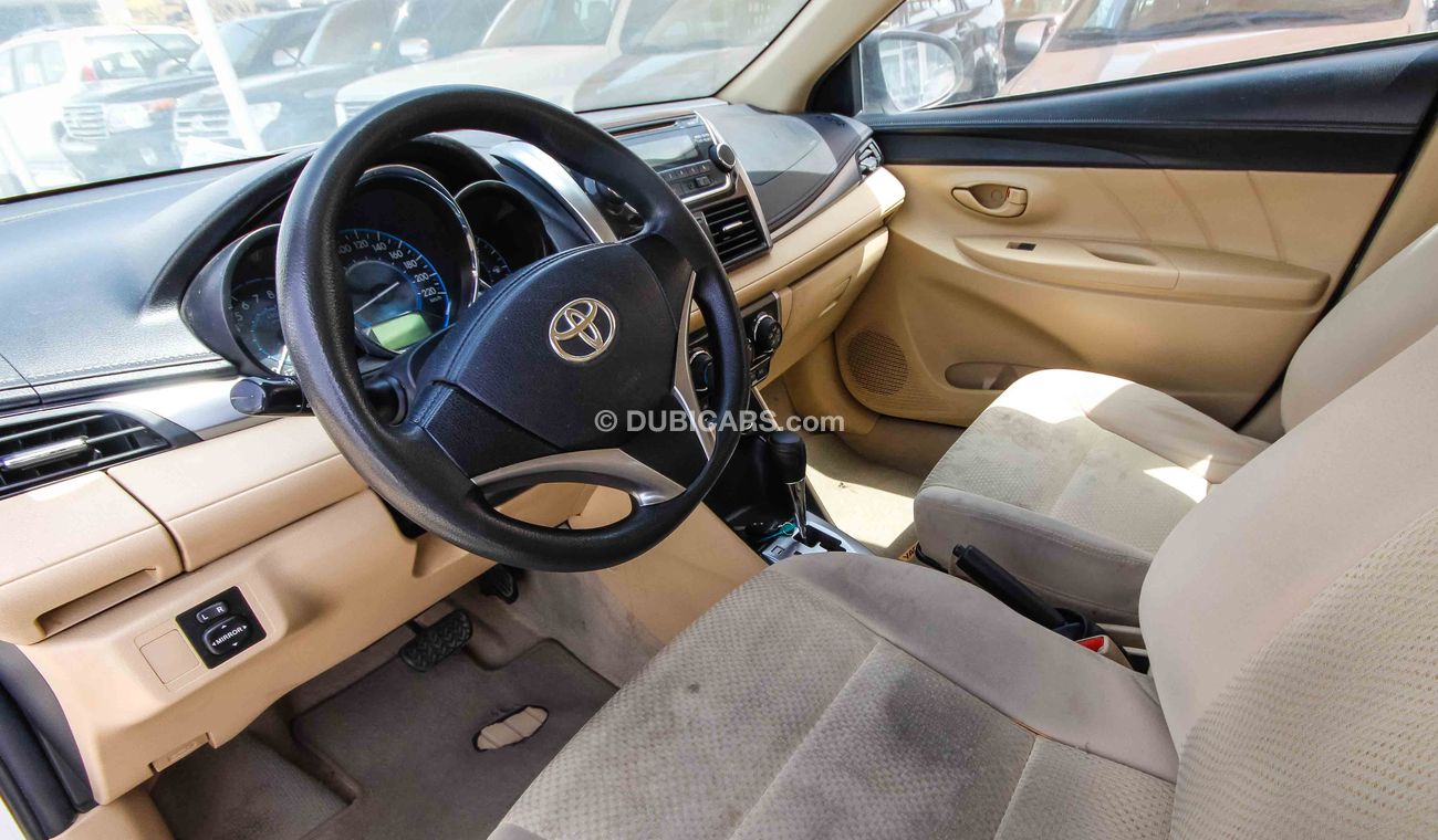 Toyota Yaris SE 1.5