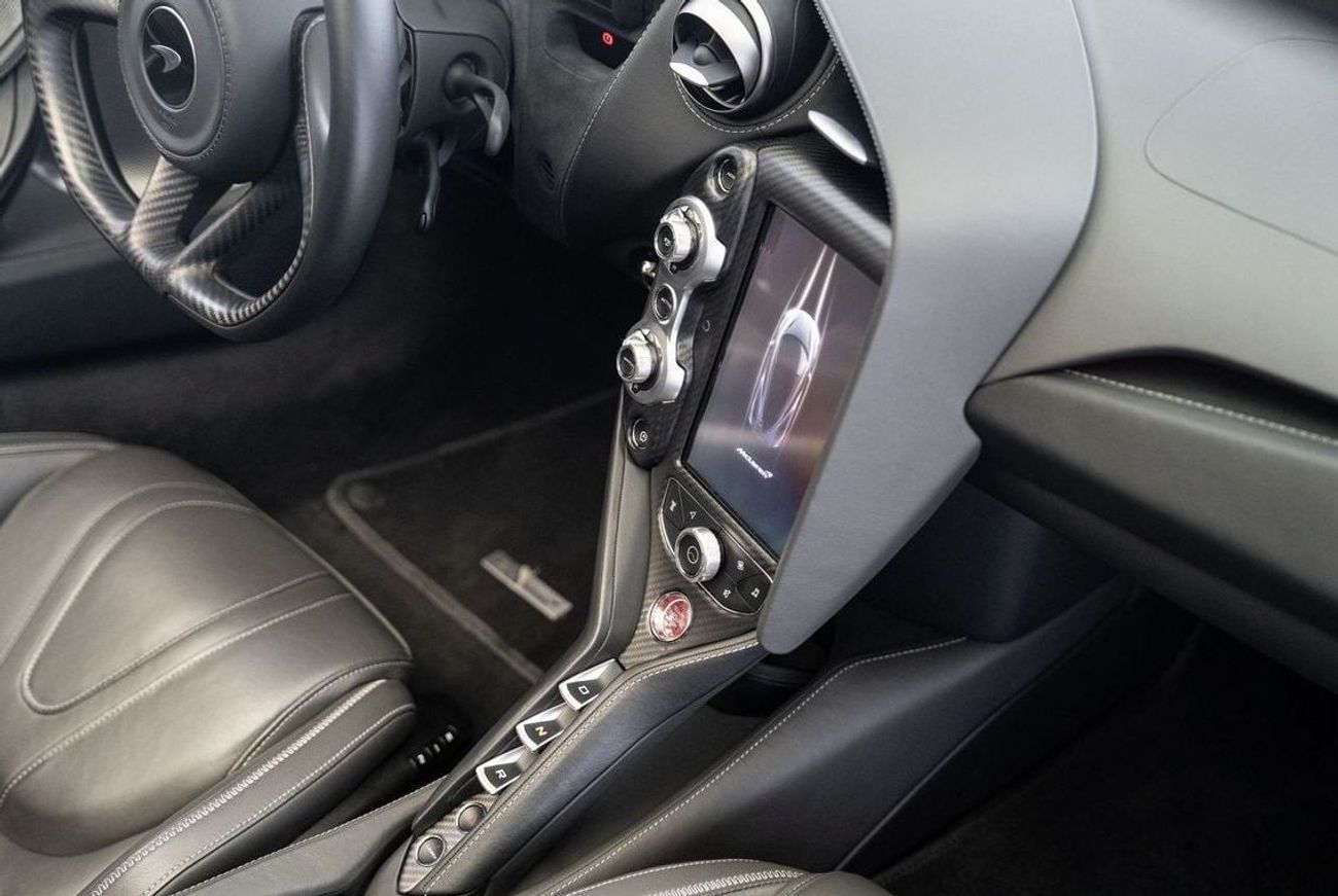 مكلارين 720S McLaren 720s Spider