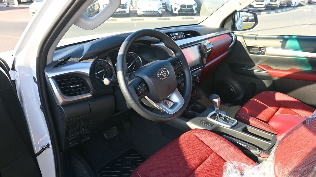 تويوتا هيلوكس Toyota Hilux 2025 2.7L Petrol pick-up 4WD